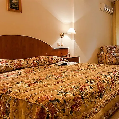 Ljuljak غولدن ساندز