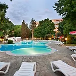 Ljuljak Hotell 3*