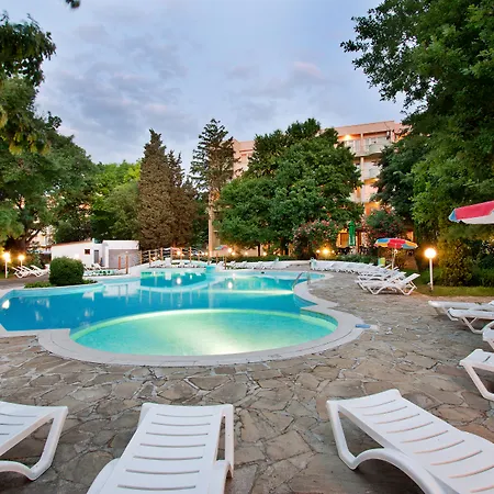 Ljuljak Hotell 3*