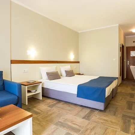 Hotell Ljuljak 3*