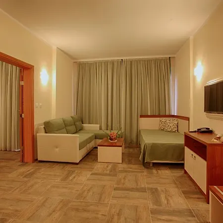 Ljuljak Otel