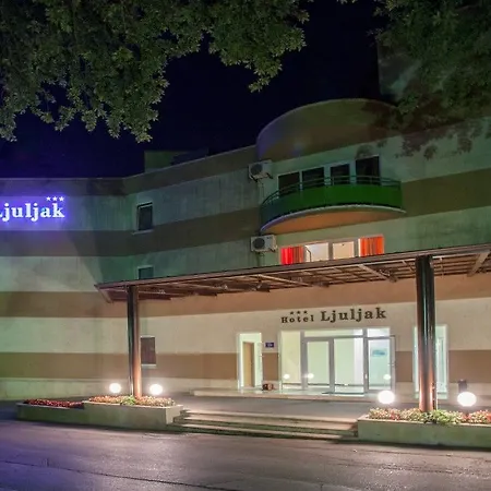 Ljuljak 3* Золоті Піски