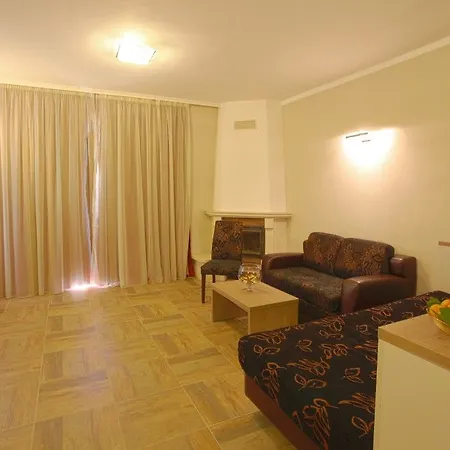 Ljuljak 3* Altın Kumlar