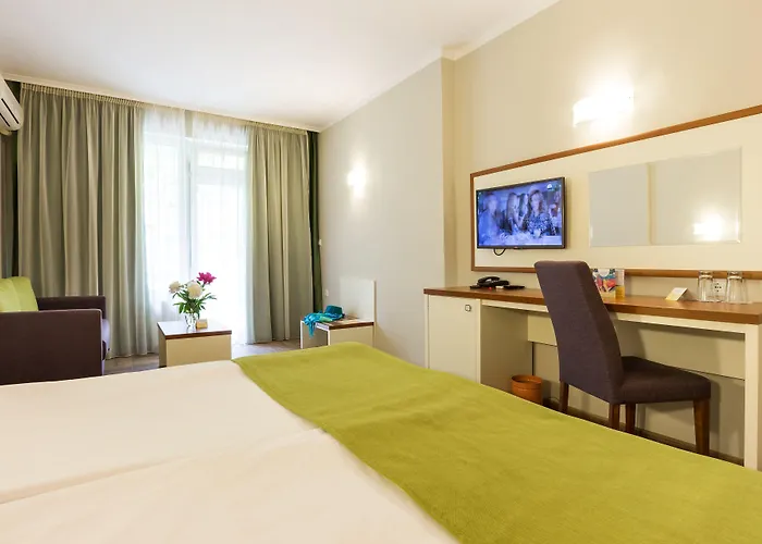 Ljuljak 3* 골든샌드